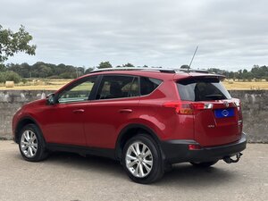 Toyota RAV4 2.2 Rav4 Invincible D-4d Auto 5dr