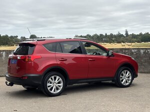 Toyota RAV4 2.2 Rav4 Invincible D-4d Auto 5dr