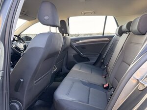 Volkswagen Golf 2.0 GOLF SE NAV TDI Bluemotion