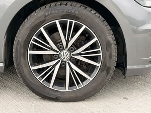 Volkswagen Golf 2.0 GOLF SE NAV TDI Bluemotion