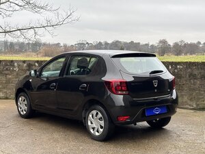 Dacia Sandero 0.9 Sandero Essential TCE 5dr