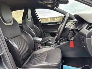 Skoda Octavia 2.0 Octavia VRS TDI CR 5dr