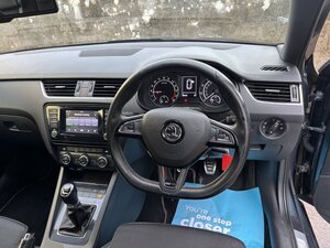 Skoda Octavia 2.0 Octavia VRS TDI CR 5dr