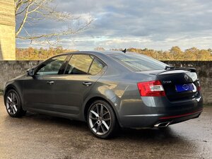 Skoda Octavia 2.0 Octavia VRS TDI CR 5dr