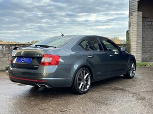 Skoda Octavia 2.0 Octavia VRS TDI CR 5dr