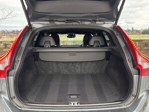 Volvo XC60 2.0 XC60 R-design Luxury NAV D4 5dr