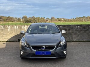 Volvo V40 2.0 V40 R-design D2 5dr