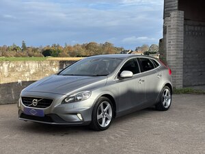 Volvo V40 2.0 V40 R-design D2 5dr