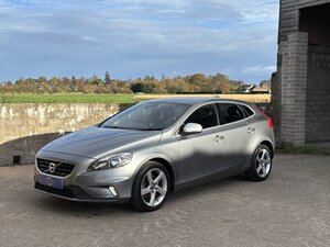 Volvo V40 2.0 V40 R-design D2 5dr
