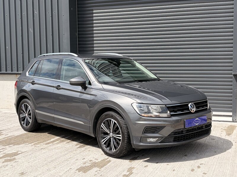 Volkswagen Tiguan 2.0 Tiguan SE NAV TDI Bluemotion Semi-auto