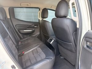 Mitsubishi L200 2.3 L200 Barbarian X DI-D AUTO 0dr