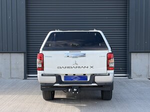 Mitsubishi L200 2.3 L200 Barbarian X DI-D AUTO 0dr