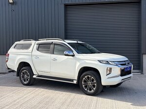Mitsubishi L200 2.3 L200 Barbarian X DI-D AUTO 0dr