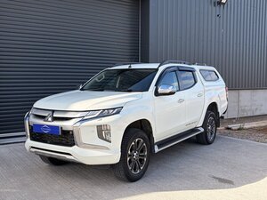 Mitsubishi L200 2.3 L200 Barbarian X DI-D AUTO 0dr