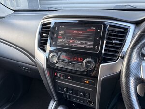 Mitsubishi L200 2.3 L200 Barbarian X DI-D AUTO 0dr