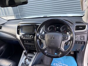 Mitsubishi L200 2.3 L200 Barbarian X DI-D AUTO 0dr