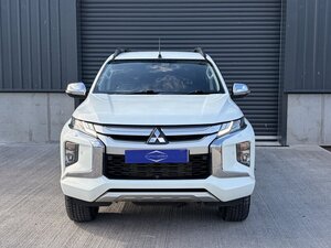 Mitsubishi L200 2.3 L200 Barbarian X DI-D AUTO 0dr