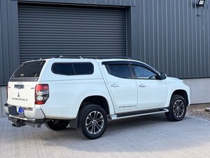 Mitsubishi L200 2.3 L200 Barbarian X DI-D AUTO 0dr
