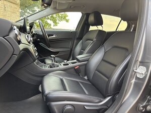 Mercedes-Benz GLA 1.6 Gla 200 Sport 5dr