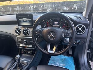 Mercedes-Benz GLA 1.6 GLA 200 Sport 5dr