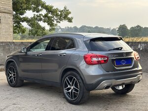 Mercedes-Benz GLA 1.6 Gla 200 Sport 5dr