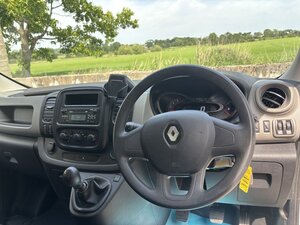 Renault Trafic 1.6 Trafic Sl27 Business+ Dci dr