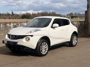 Nissan Juke 1.6 JUKE Tekna 5dr
