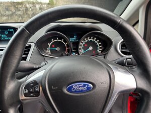 Ford Fiesta 1.2 Zetec 5dr