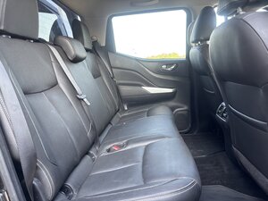 Nissan Navara 2.3 Navara Tekna Dci Auto 5dr