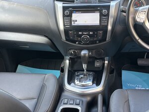Nissan Navara 2.3 Navara Tekna Dci Auto 5dr