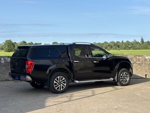 Nissan Navara 2.3 Navara Tekna Dci Auto 5dr