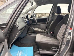 Suzuki SX4 1.6 SX4 SZ4 AUTO 5dr
