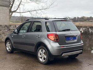 Suzuki SX4 1.6 SX4 SZ4 AUTO 5dr
