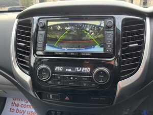 Mitsubishi L200 2.4 L200 Barbarian Double CAB DI-D 5dr