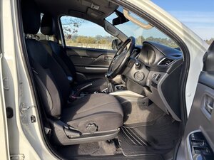 Mitsubishi L200 2.4 L200 Titan DI-D 0dr