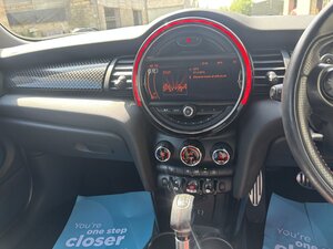 Mini Hatch 2.0 John Cooper Works Auto 3dr