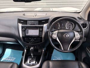 Nissan Navara 2.3 Navara Tekna DCI AUTO 5dr