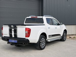 Nissan Navara 2.3 Navara Tekna DCI AUTO 5dr