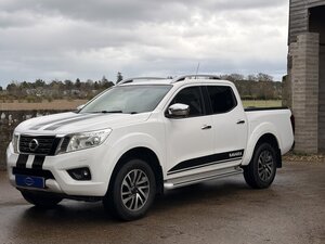 Nissan Navara 2.3 Navara Tekna DCI AUTO 5dr