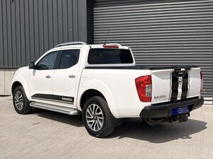 Nissan Navara 2.3 Navara Tekna DCI AUTO 5dr