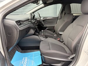 Ford Focus 1.0 Focus St-line 5dr