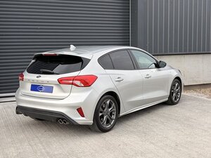 Ford Focus 1.0 Focus St-line 5dr