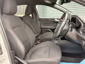 Ford Focus 1.0 Focus St-line 5dr