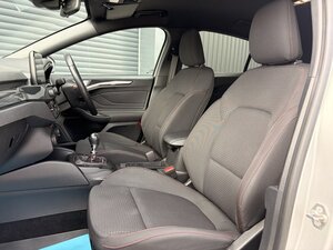 Ford Focus 1.0 Focus St-line 5dr