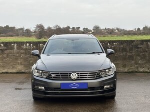 Volkswagen Passat 2.0 Passat R-line TDI Bluemotion Technology 5dr