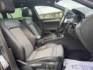 Volkswagen Passat 2.0 Passat R-line TDI Bluemotion Technology 5dr