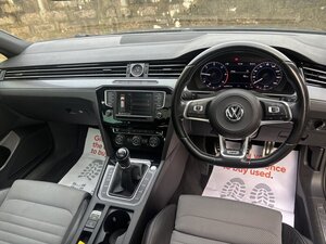 Volkswagen Passat 2.0 Passat R-line TDI Bluemotion Technology 5dr