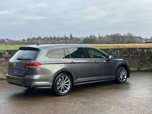 Volkswagen Passat 2.0 Passat R-line TDI Bluemotion Technology 5dr