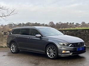 Volkswagen Passat 2.0 Passat R-line TDI Bluemotion Technology 5dr