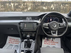 Volkswagen Passat 2.0 Passat R-line TDI Bluemotion Technology 5dr